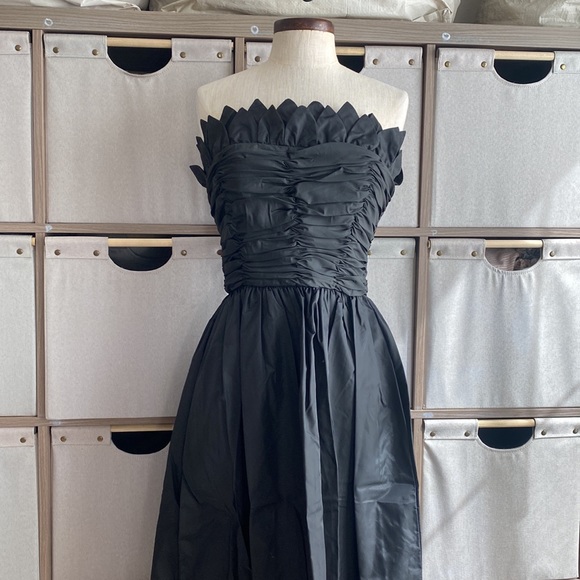 Victor Costa vintage fit and flare maxi dress - Picture 5 of 7